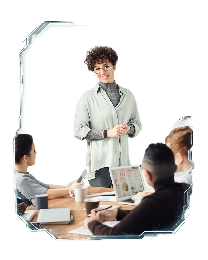 Équipe informatique détendue à Rennes illustrant les bénéfices d’une supervision IT fiable et proactive